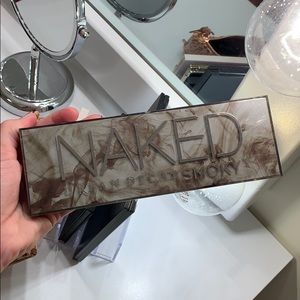Naked Smoky Palette